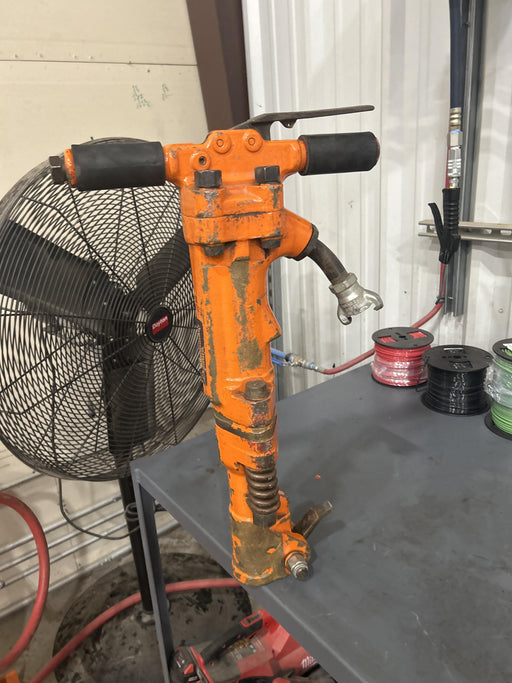 2023 MICHIGAN PNEUMATIC ES-TPB60-118-TRACKER