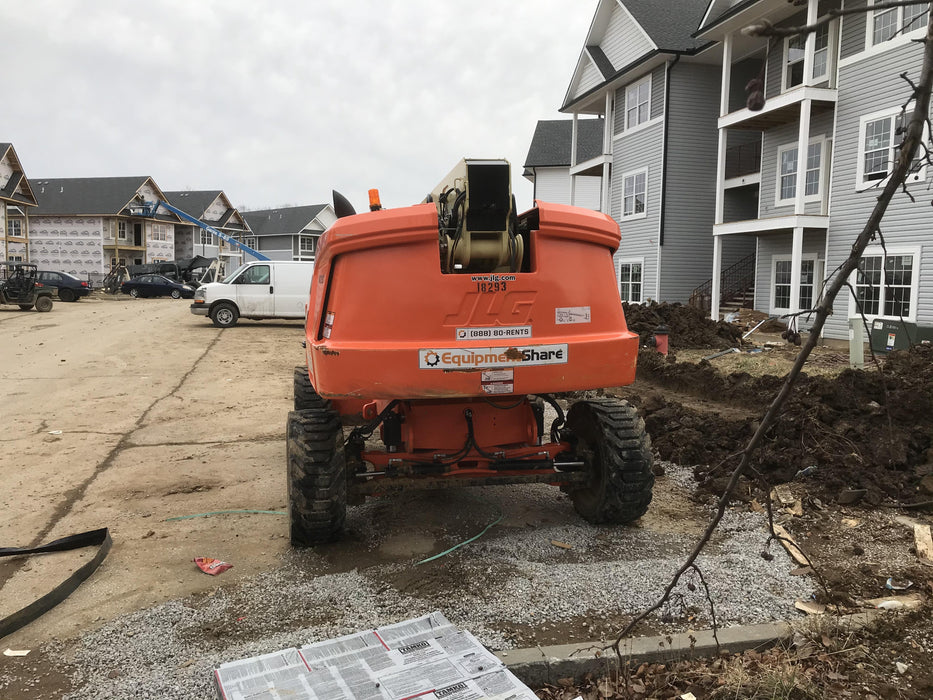 2018 JLG 660SJ
