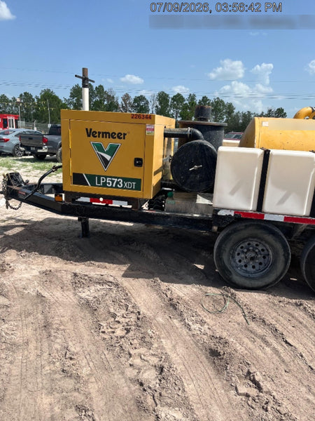 2022 VAC-TRON LP573XDT