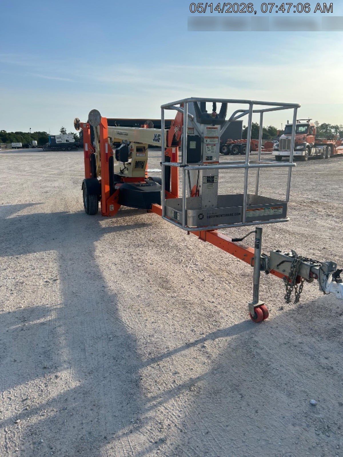 2023 JLG T500J