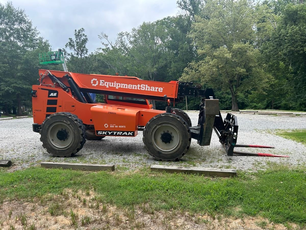 2023 SKYTRAK 10054