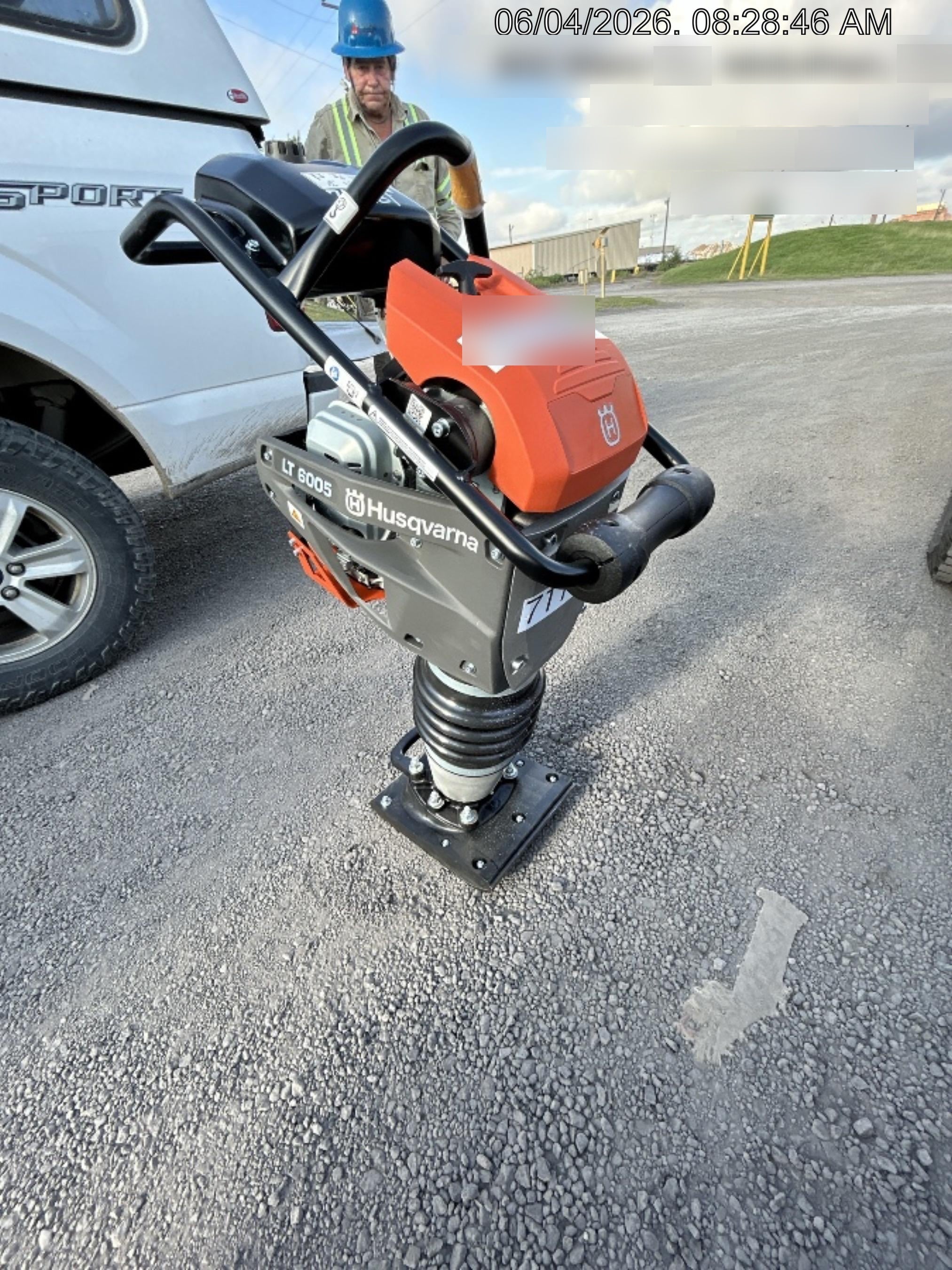 2026 HUSQVARNA LT6005
