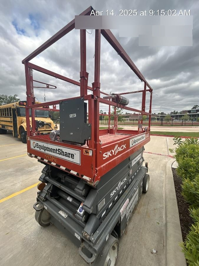 2022 SKYJACK SJ4732
