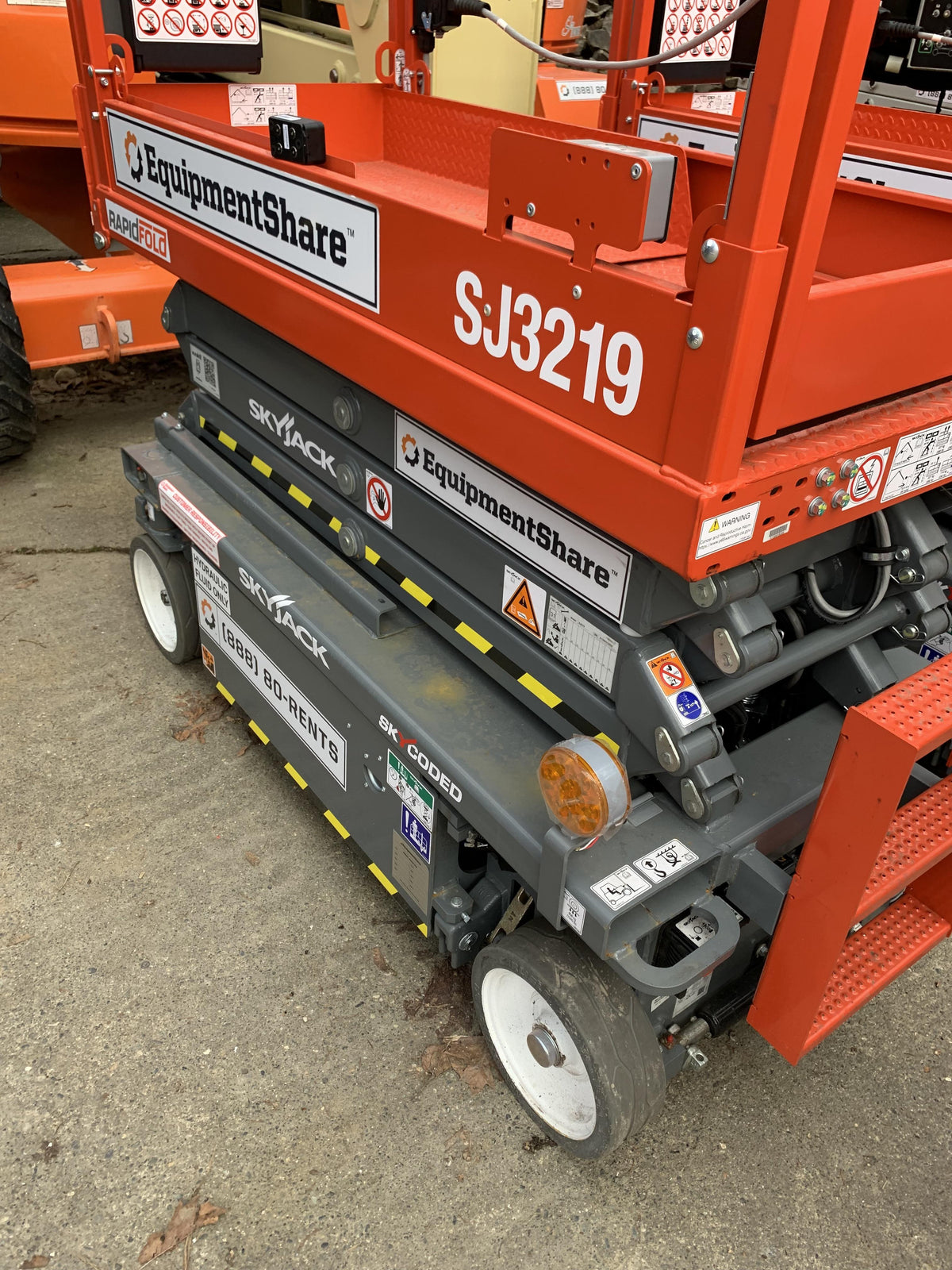 2021 SKYJACK SJ3219