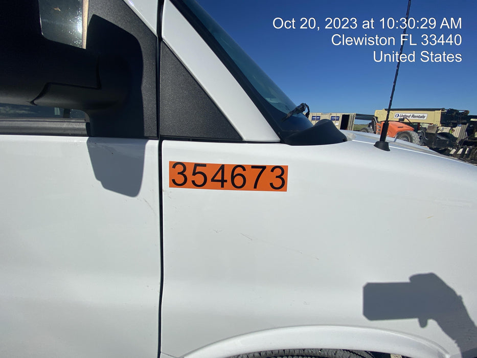 2023 CHEVROLET Express Van - Rental