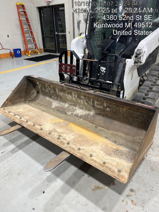 2025 ARROW MATERIAL HANDLING 24" Pallet Fork Frame