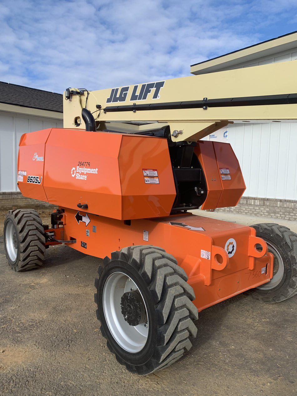 2022 JLG 860SJ