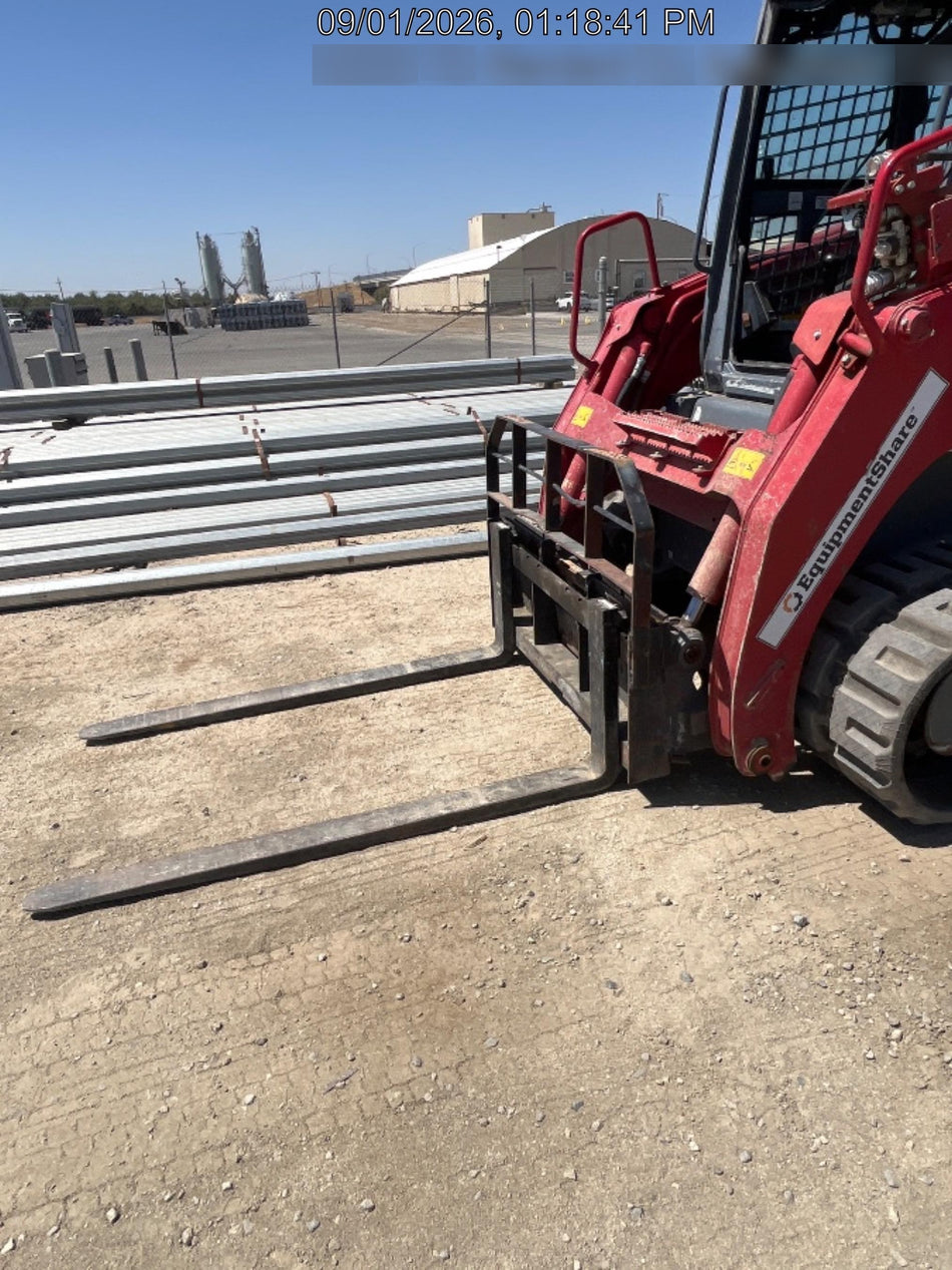 2021 PALADIN 48" Pallet Forks - Paladin
