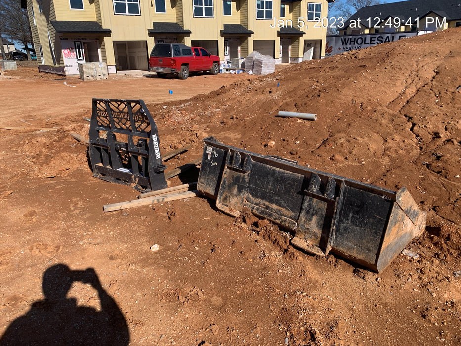 2022 PALADIN 48" Pallet Forks - Paladin