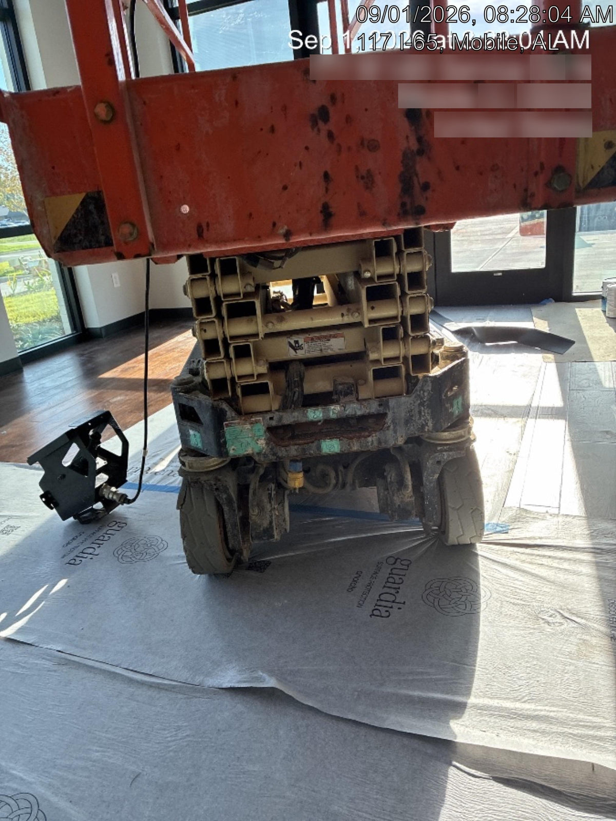 2021 JLG ES1932