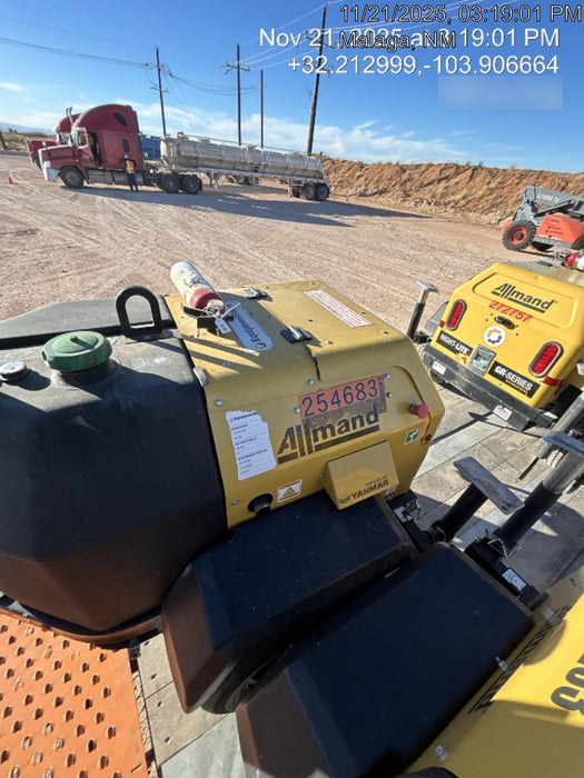 2022 Allmand NLV3GR (4) LED Light Fixture 350W, 23' Vertical Mast, 3kW Prime, Towable, ES Decals, T3