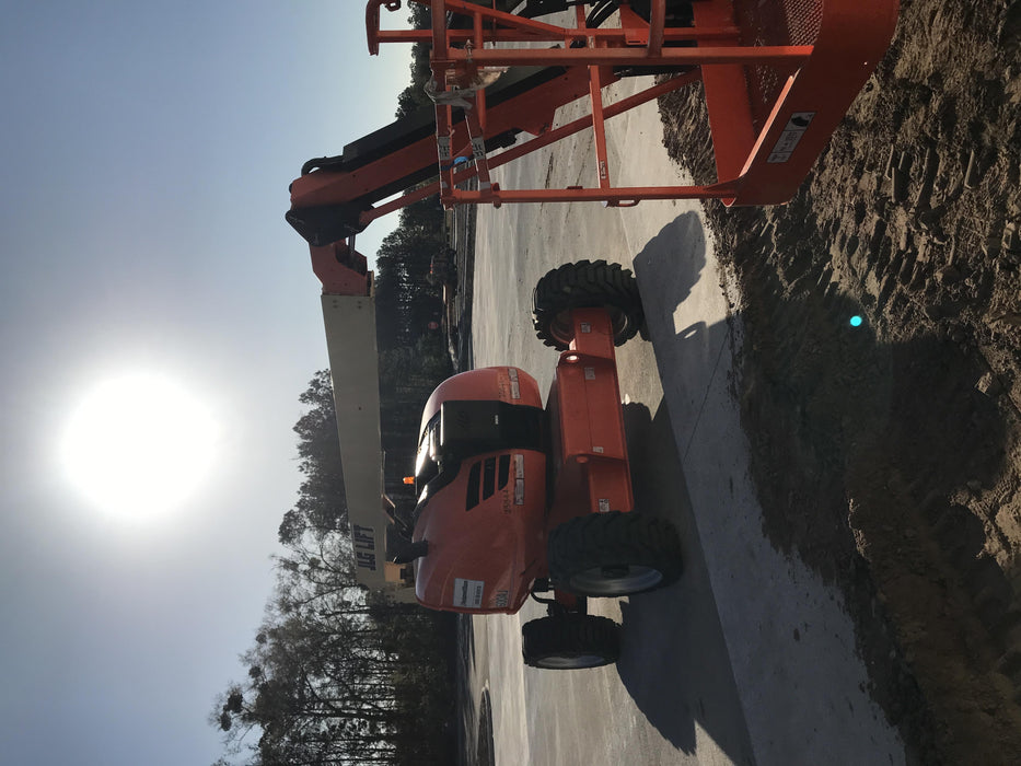 2019 JLG 600AJ