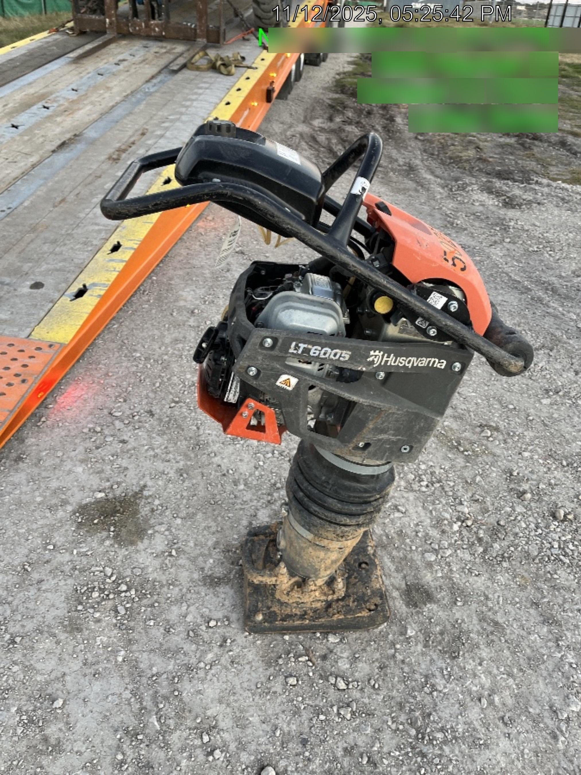 2025 HUSQVARNA LT6005