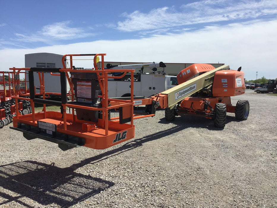 2019 JLG 660SJ