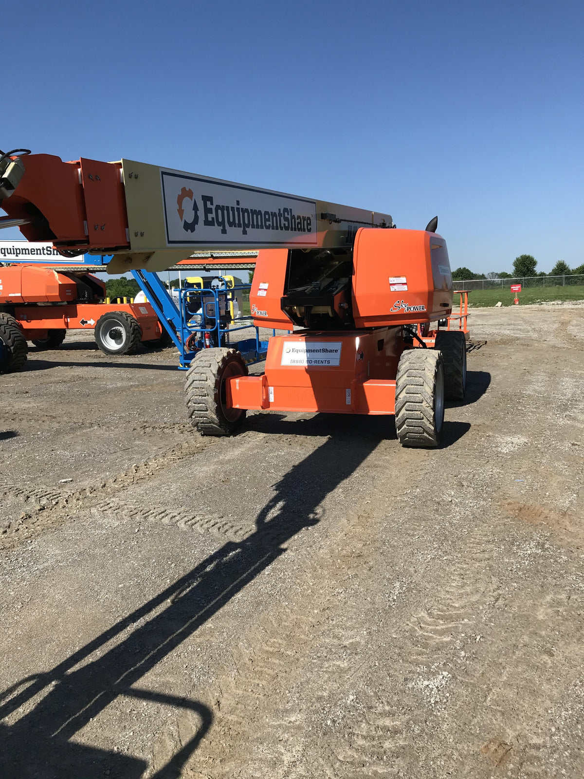 2021 JLG 660SJ