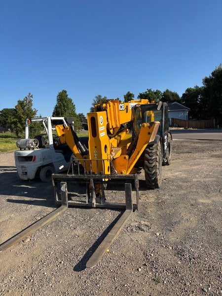 2021 JCB 510-56