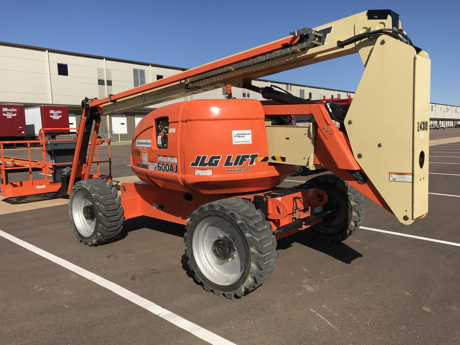 2019 JLG 600AJ