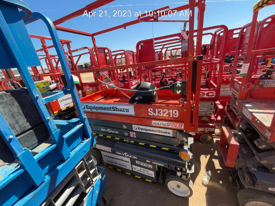 2023 SKYJACK SJ3219