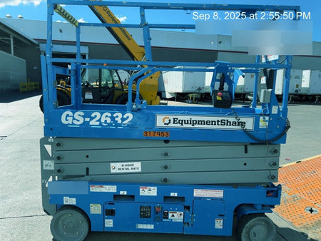 2023 GENIE GS-2632