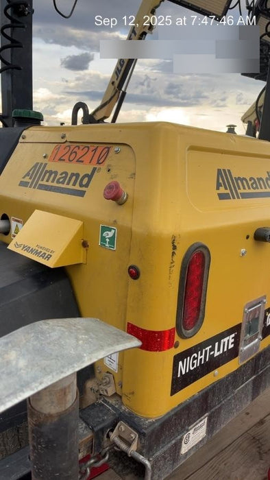 2022 Allmand NLV3GR (4) LED Light Fixture 350W, 23' Vertical Mast, 3kW Prime, Towable, ES Decals, T3