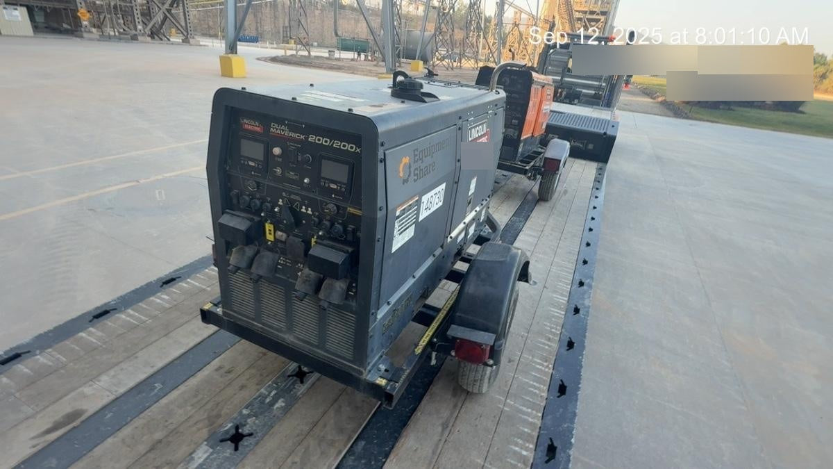 2021 Lincoln Electric Dual Maverick 200/200X Ready Pak 3 (includes trailer, cable rack, fender light kit)