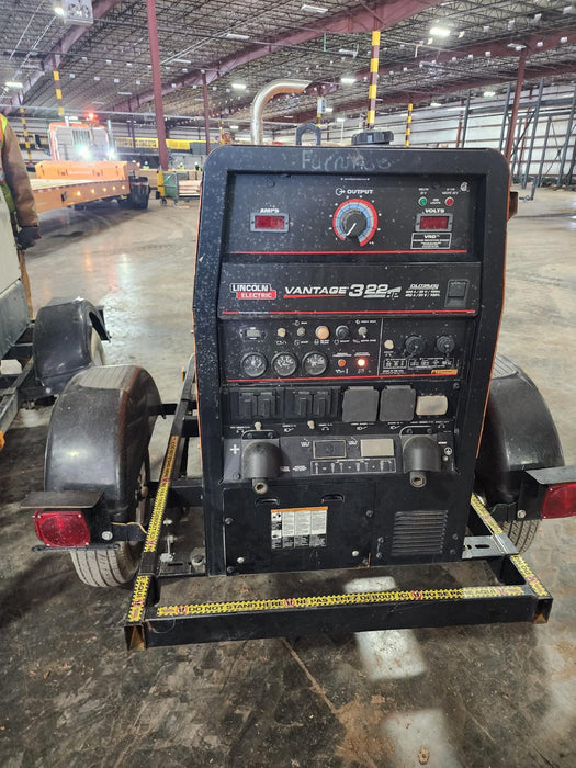 2021 Lincoln Electric Vantage 322 Vantage 322 Ready Pak 3 w/ Decals, ORANGE (includes trailer, cable rack, fender light kit) NO Telematics