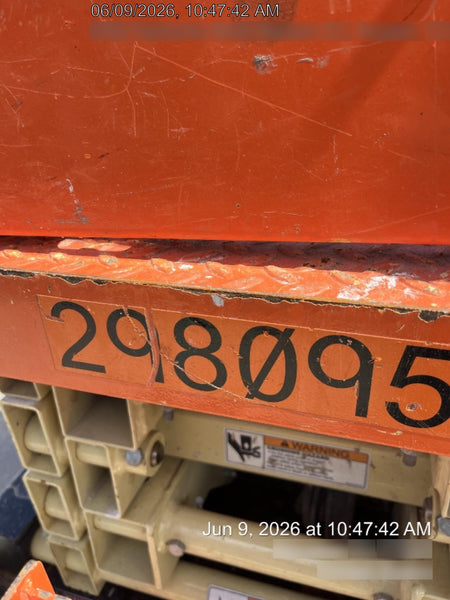 2023 JLG ES1932