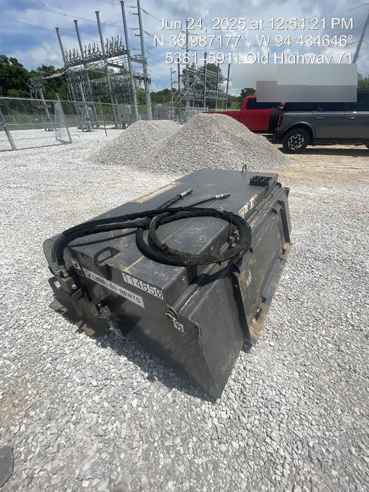 2020 PALADIN Sweepster SB72