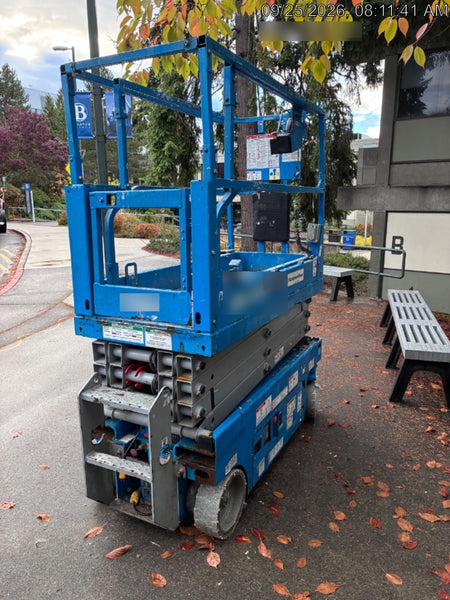 2020 Genie GS-1930 Solid Non Marking Tires, Beacon, Folding rails with half height swing gate