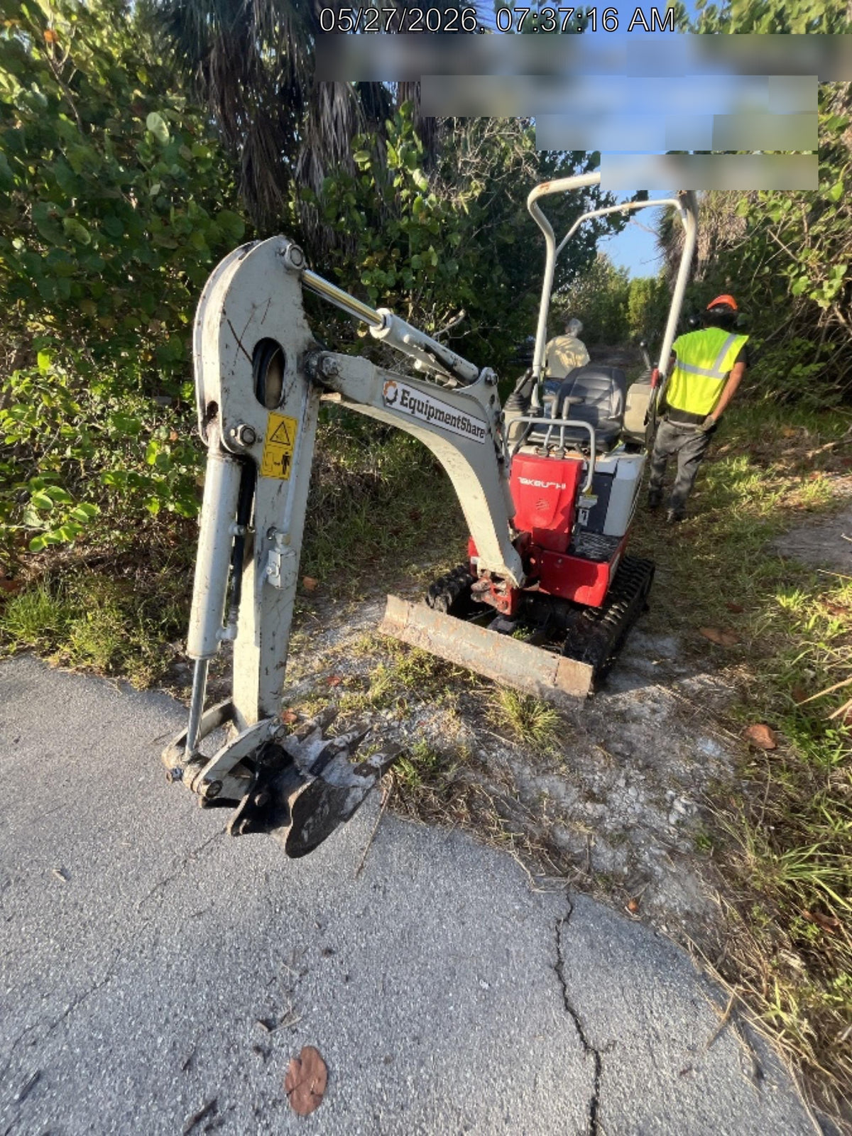 2022 TAKEUCHI TB210R