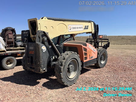 2019 JLG 1255 JLG 1255 T4F w/Full Cab, HVAC, Solid Tires, Work Lights/Beacon, 60" Carriage/Forks