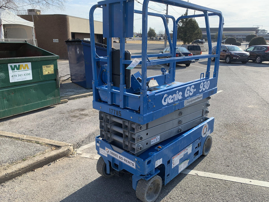 2018 Genie GS-1930 Genie GS-1930 w/Fixed Rail, Chain Entry