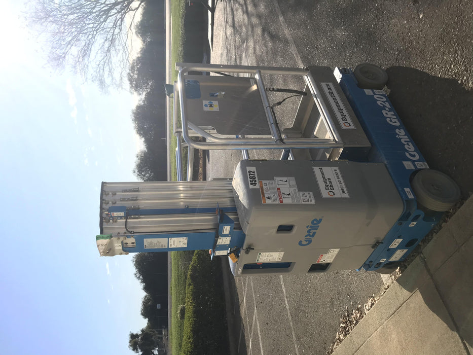 2019 GENIE GR-20