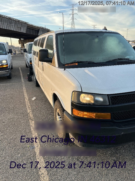 2023 CHEVROLET Express Van - Rental