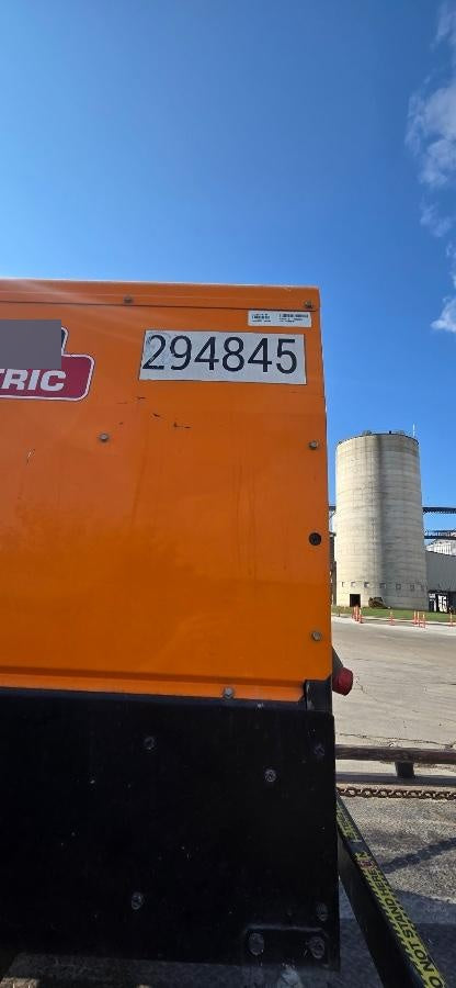 2023 Lincoln Electric LE400 Kubota V1505, Trlr, Cable Rack, Light Kit, ES Decals, T3