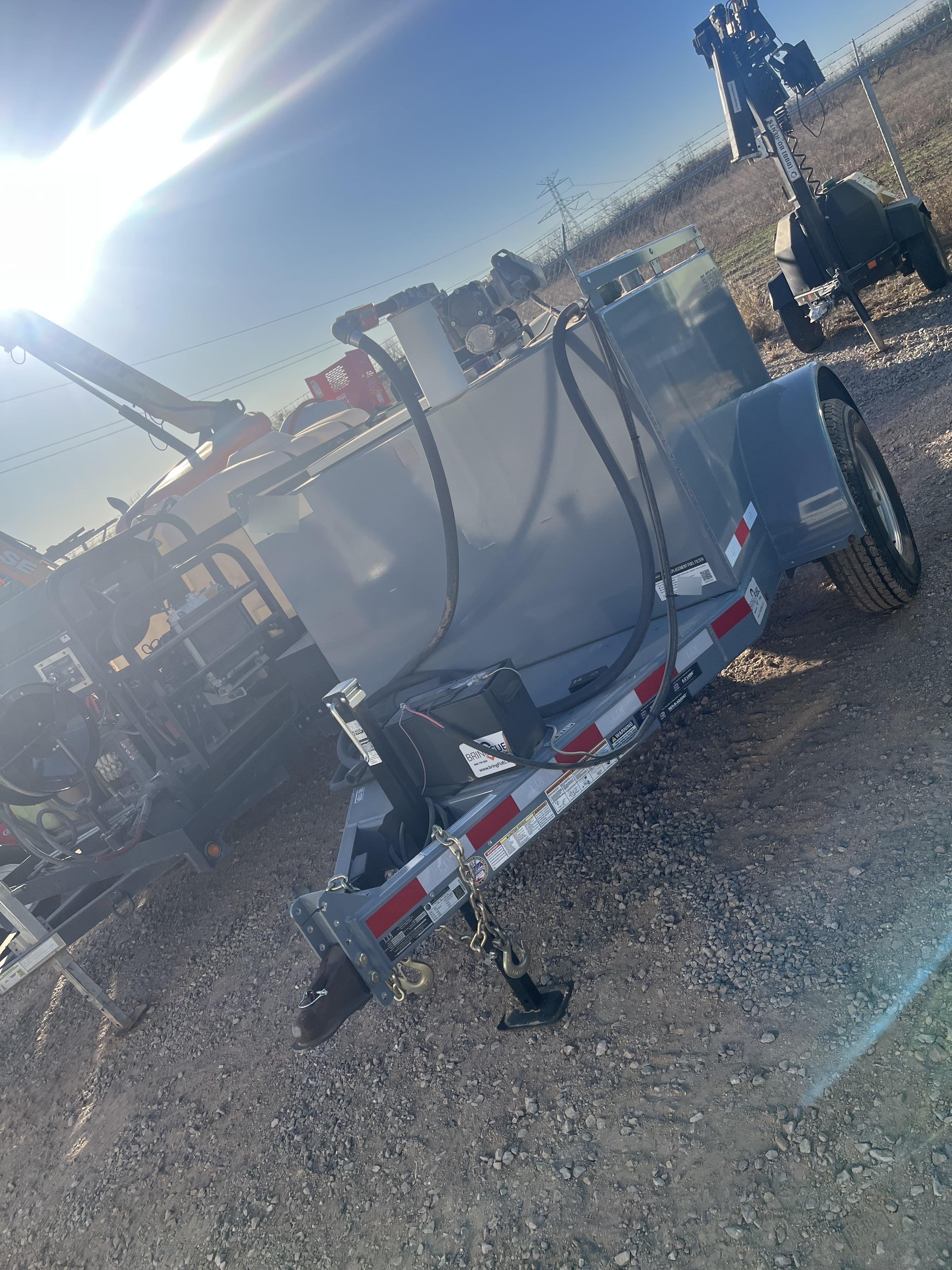 2022 THUNDER CREEK EV500