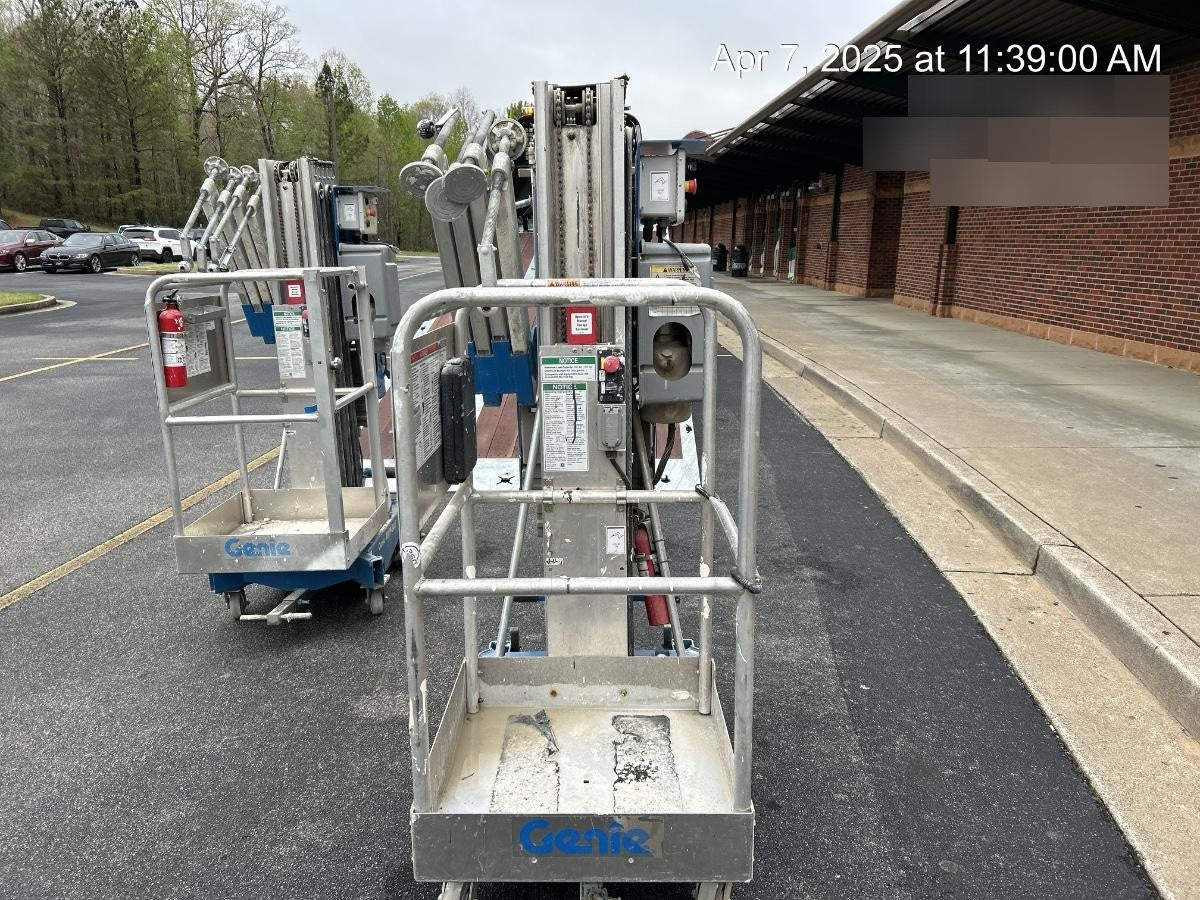 2019 GENIE AWP-30S