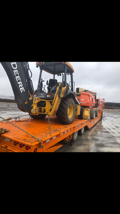 2019 John Deere 310LEP 4wd, Canopy, Standard dipper, ISO, Rear Auxiliary Hydraulics, Manual QC 12”, 18”, and 24” buckets