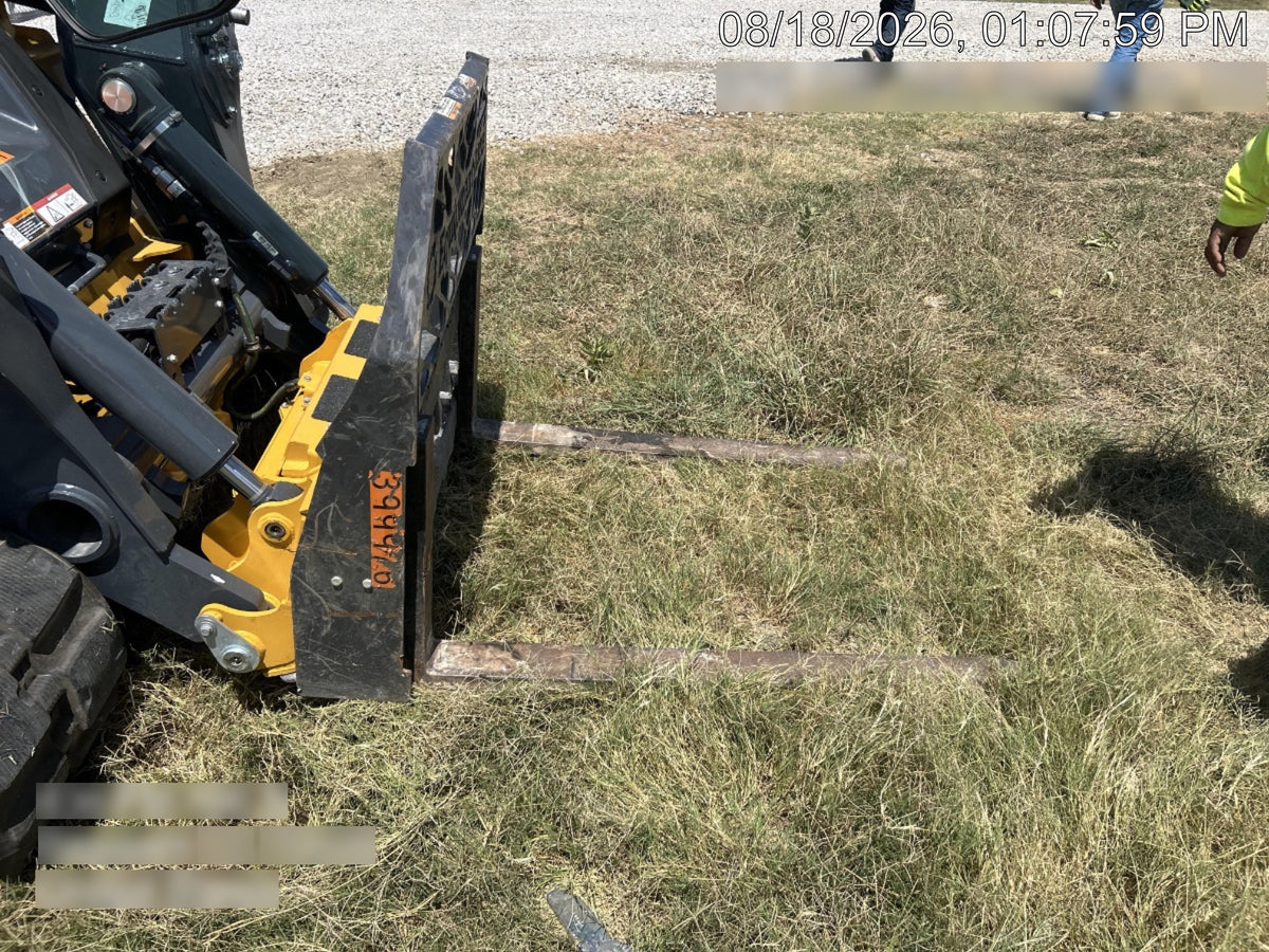 2024 PALADIN 48" Pallet Forks - Paladin
