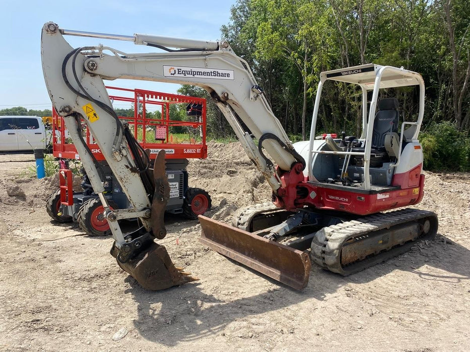 2019 Takeuchi TB260 Takeuchi TB260 Canopy w/Rubber Tracks, Auxiliary Hydraulics, Standard Blade, Manual QC