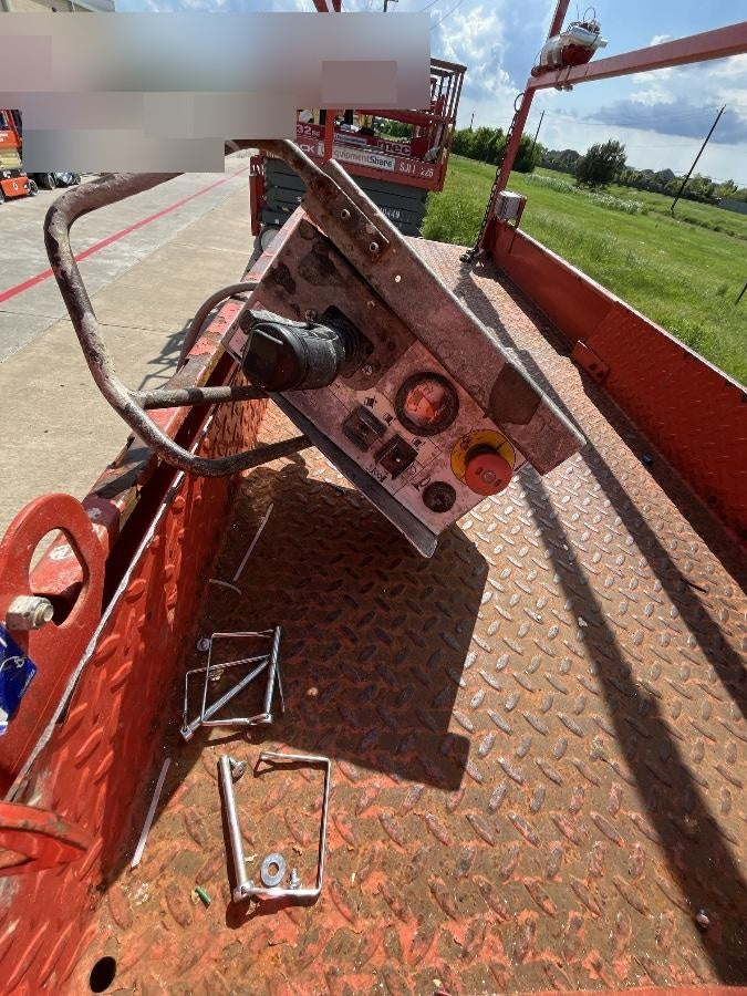 2017 Skyjack SJIII-3226 Skyjack SJ3226, Trojan Battery Set, Extended Warranty 5yr/5k hr