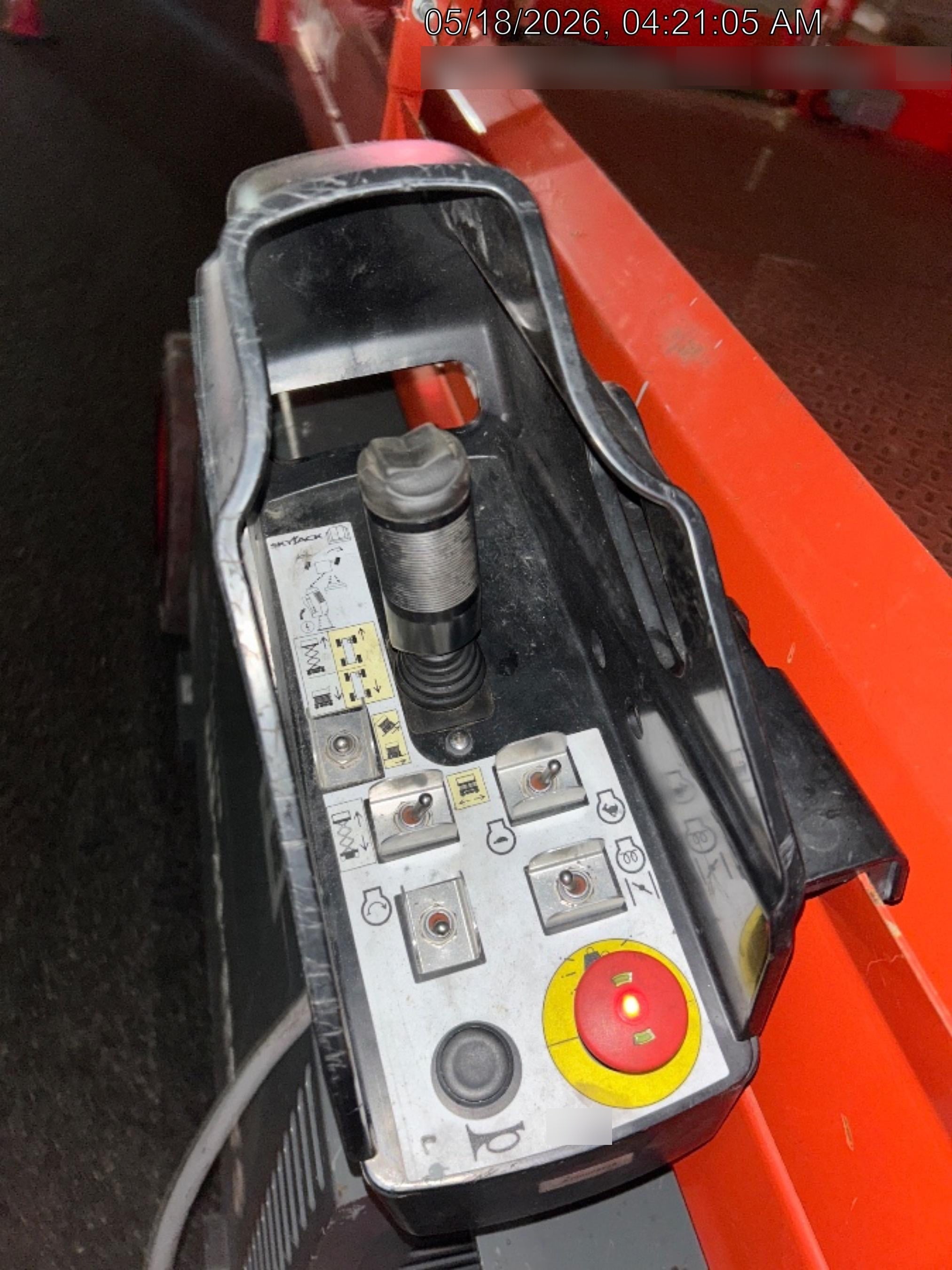 2025 SKYJACK SJ6826 RT