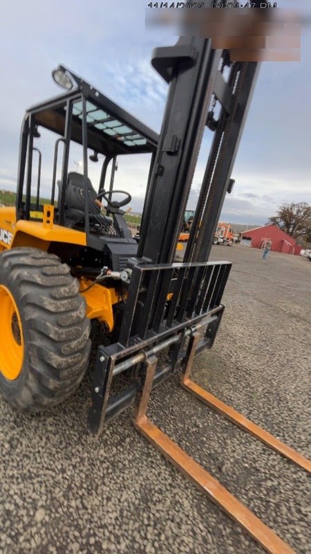 2021 JCB 930-4