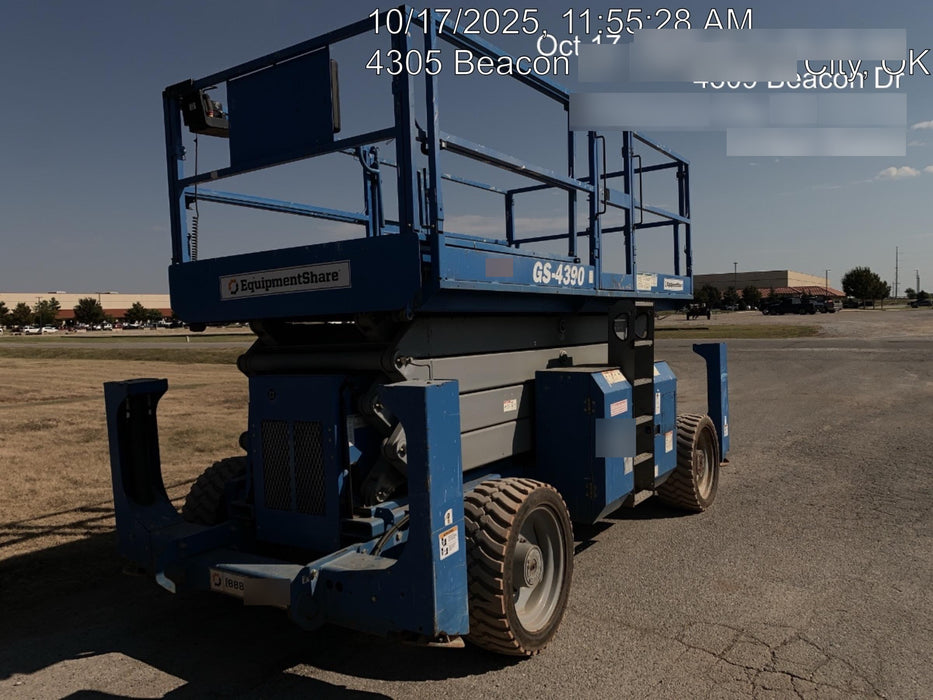 2012 GENIE GS-4390 RT