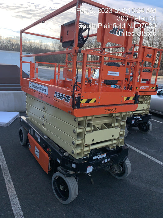 2022 JLG R3246
