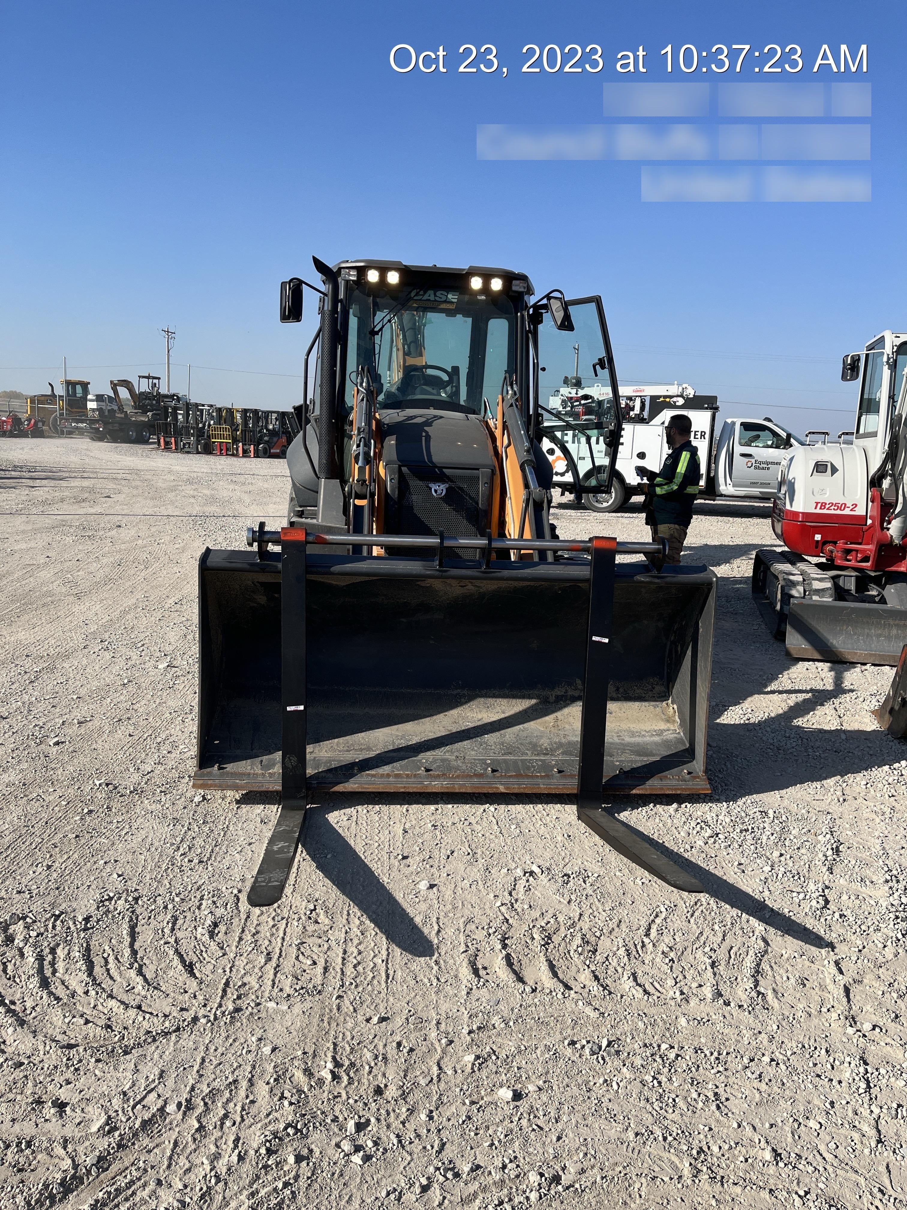 2023 ARROW MATERIAL HANDLING 60" Bucket Mounted Forks