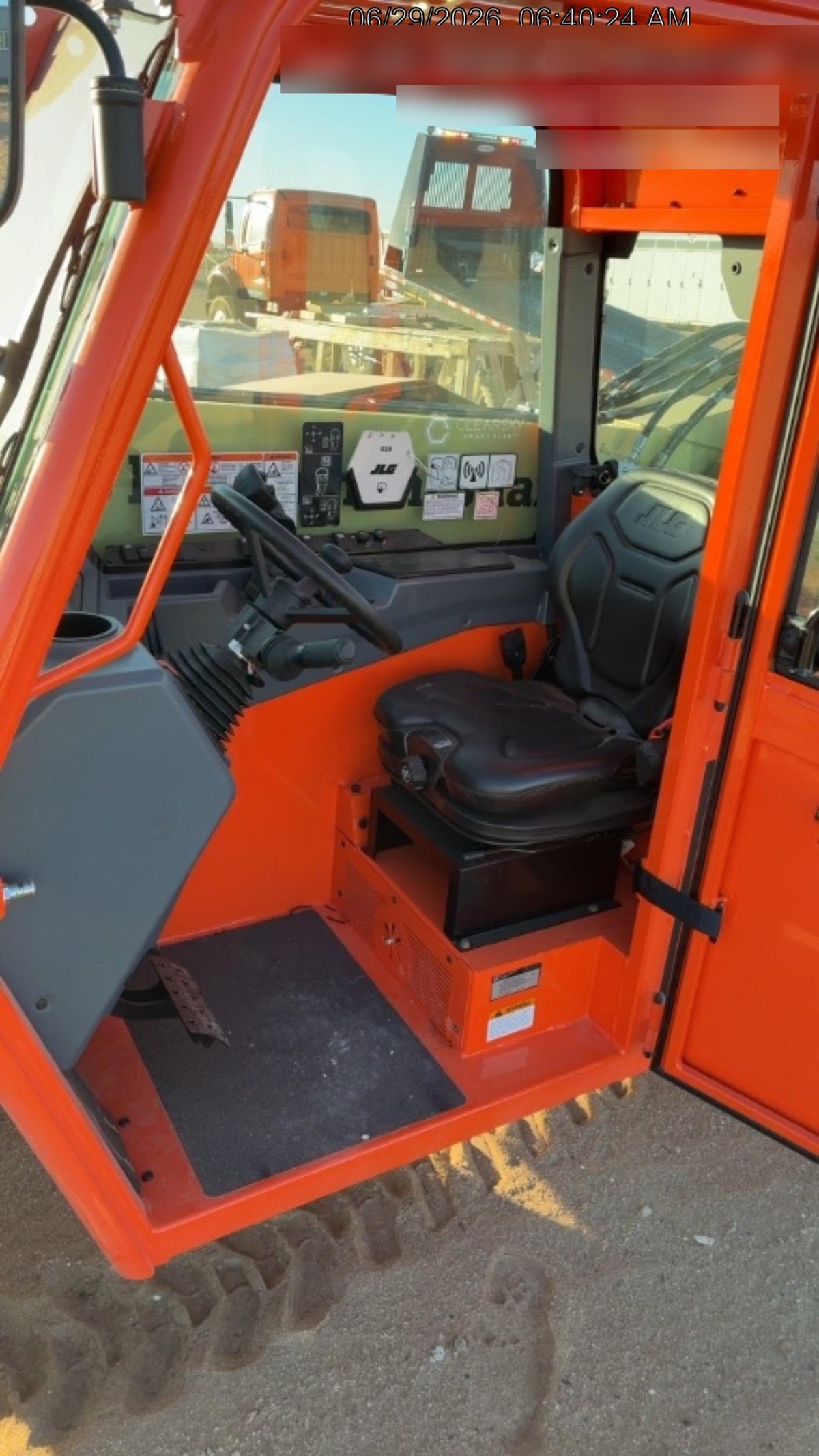 2026 JLG 519