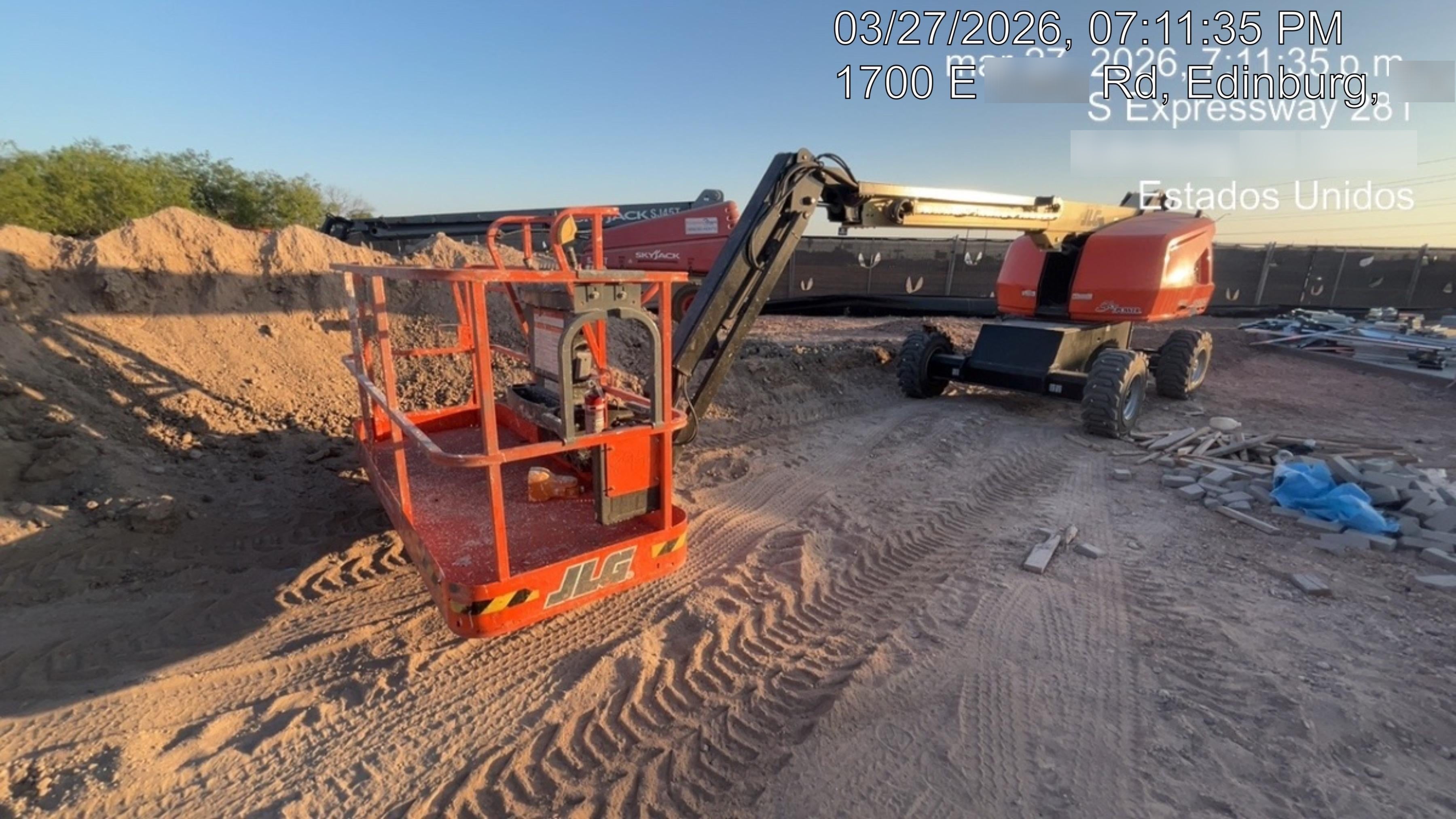2025 JLG 460SJ