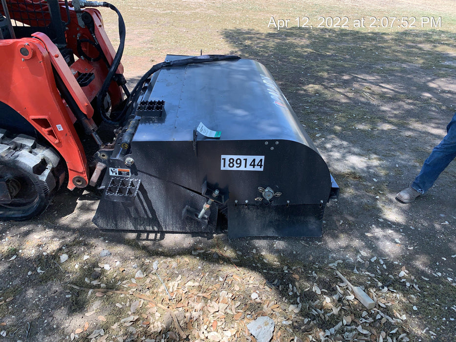 2021 PALADIN Sweepster SB72