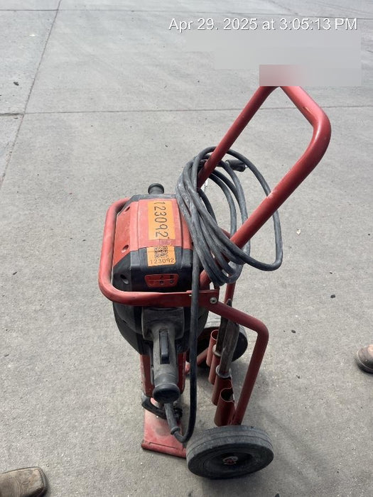 2020 HILTI TE 3000-AVR